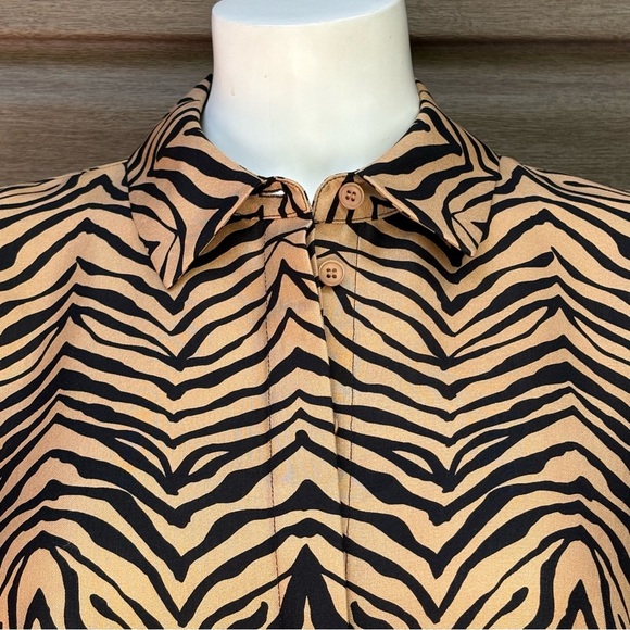 Lafayette 148 New York Scottie Zebra Print Silk Blouse - Picture 10 of 11